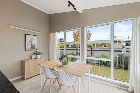 Photo of property in 27 Dewe Avenue, Feilding, 4702