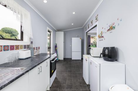 Photo of property in 12 James Street, Waimate, 7980