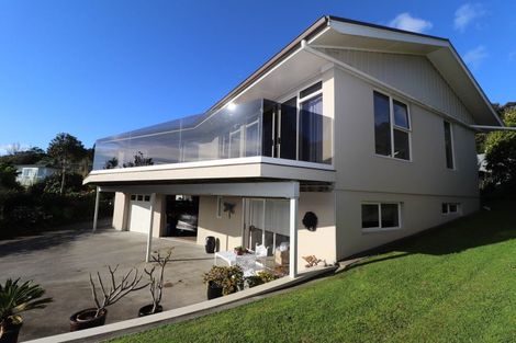 Photo of property in 10 Lockhart Place, Ngarimu Bay, Thames, 3575