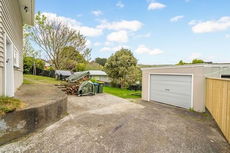 Photo of property in 18 Gear Terrace, Ranui, Porirua, 5024