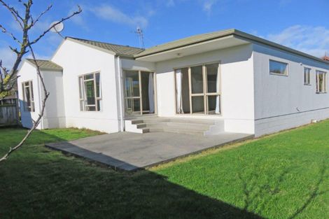 Photo of property in 14 Emmerdale Mews, Highbury, Palmerston North, 4412
