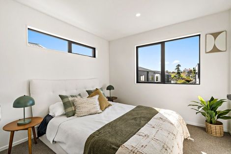 Photo of property in 1/4 Glenburn Road, Hobsonville, 0616