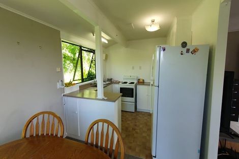 Photo of property in 34 Pekanga Road, Normandale, Lower Hutt, 5010