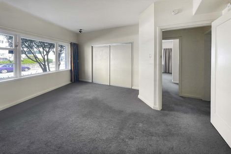 Photo of property in Olympus Flats, 1/280 Oriental Parade, Oriental Bay, Wellington, 6011
