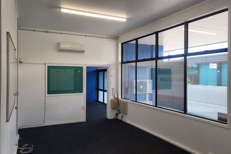 Photo of property in 11 Herekino Street, Westgate, Auckland, 0814