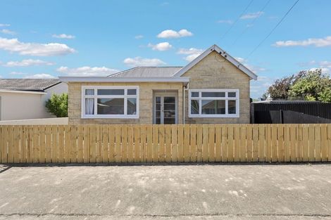 Photo of property in 17 Hart Street, Woolston, Christchurch, 8023