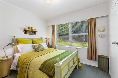 Photo of property in 8 Katarina Grove, Tawa, Wellington, 5028