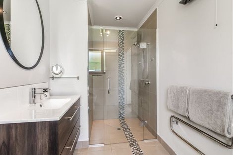 Photo of property in 65 Racecourse Road, Winton, 9782