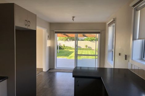 Photo of property in 38 Fern Drive, Halswell, Christchurch, 8025