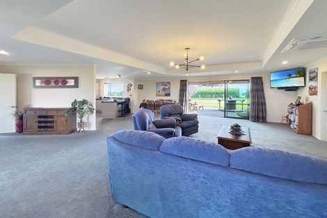 Photo of property in 341 Airedale Road, Weston, Oamaru, 9492