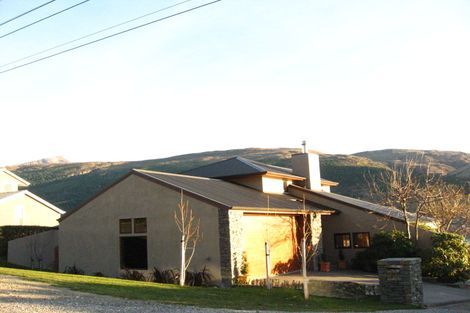 Photo of property in 37 Loop Road, Kawarau Falls, Queenstown, 9300