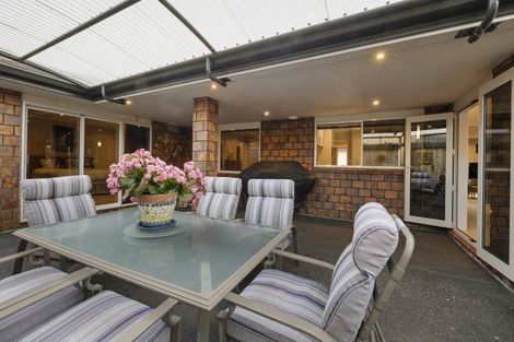 Photo of property in 8 Margaret Alice Close, Whalers Gate, New Plymouth, 4310