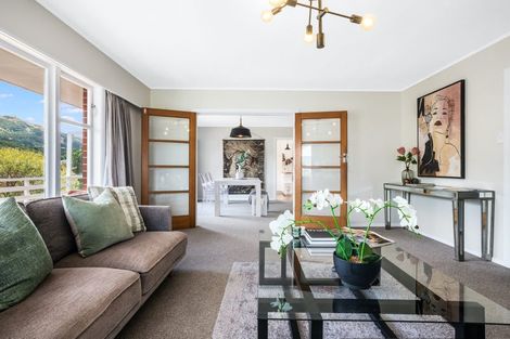 Photo of property in 15 Handyside Street, Tawa, Wellington, 5028