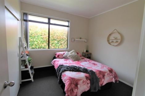 Photo of property in 75 Shepherd Road, Waipahihi, Taupo, 3330