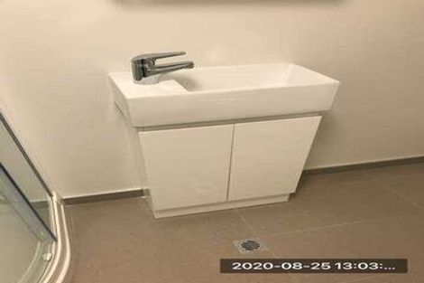 Photo of property in Quantum On Thorndon Quay, 2/163b Thorndon Quay, Pipitea, Wellington, 6011