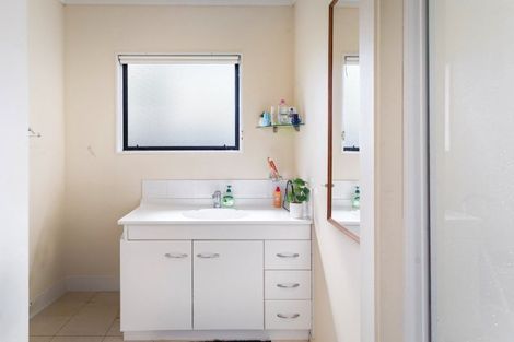 Photo of property in 10 Katterns Street, Katikati, 3129