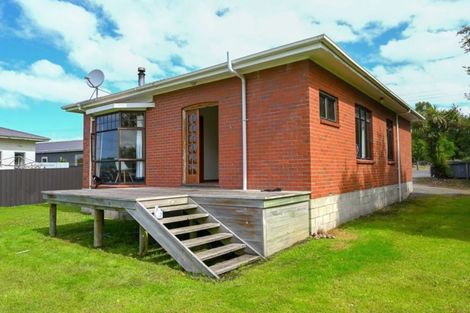 Photo of property in 283 Kaitangata Highway, Stirling, 9231