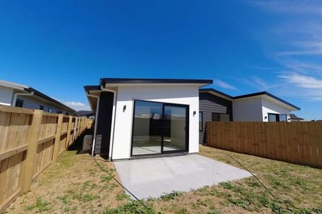 Photo of property in 9/17 North Ridge Drive, Rototuna North, Hamilton, 3281