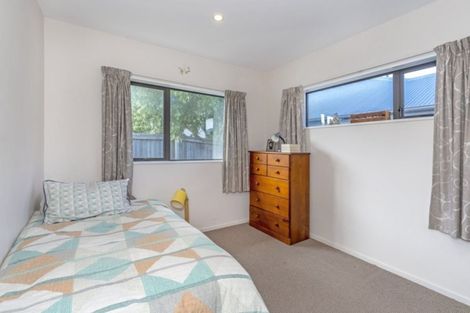 Photo of property in 6 Saint Peters Close, Woolston, Christchurch, 8062