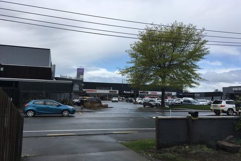 Photo of property in 2/15 Waimairi Road, Upper Riccarton, Christchurch, 8041