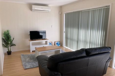 Photo of property in 55a Archibald Road, Kelston, Auckland, 0602