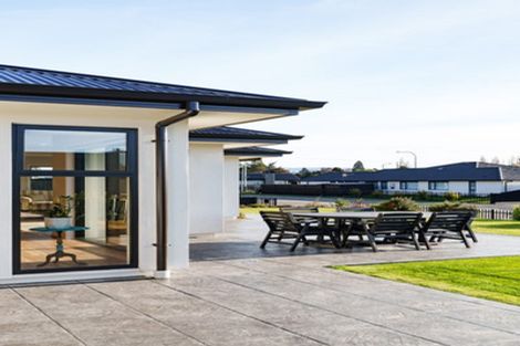 Photo of property in 4 Mccarthy Court, East Taieri, Mosgiel, 9024