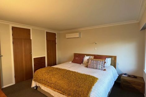 Photo of property in 66 Braid Road, St Andrews, Hamilton, 3200