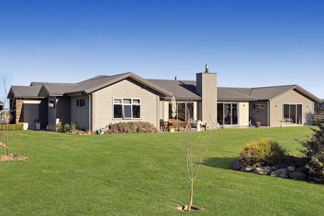 Photo of property in 305 Parsons Road, Weston, Oamaru, 9491