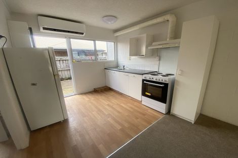 Photo of property in 4/3 Tralee Place, Hillcrest, Hamilton, 3216