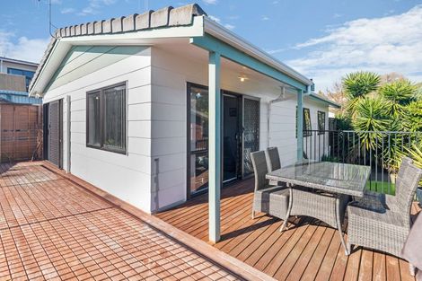 Photo of property in 97a Waitaha Road, Welcome Bay, Tauranga, 3112