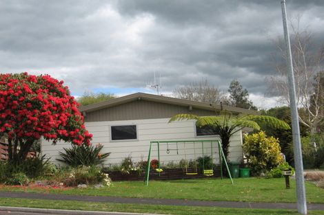 Photo of property in 56b Cumberland Crescent, Welcome Bay, Tauranga, 3112