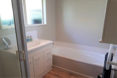 Photo of property in 4/71 Elizabeth Street, Riccarton, Christchurch, 8041