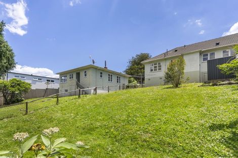 Photo of property in 16 Westmere Crescent, Westmere, Auckland, 1022