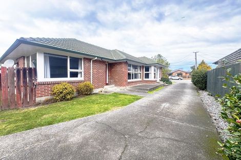 Photo of property in 50 Staveley Street, Avonhead, Christchurch, 8042