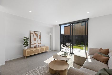 Photo of property in 2/88 Holly Road, St Albans, Christchurch, 8014