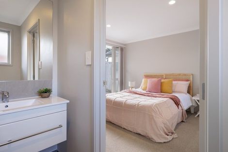 Photo of property in 9a Dickson Road, Papamoa Beach, Papamoa, 3118