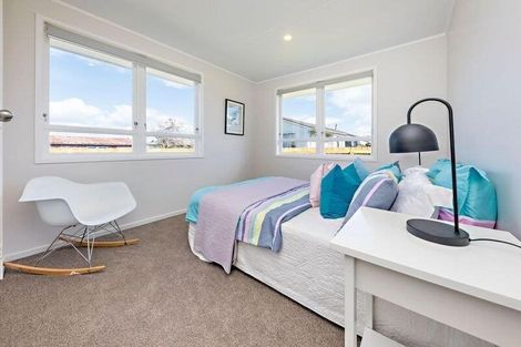Photo of property in 13 Kirkella Crescent, Mangere East, Auckland, 2024