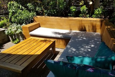 Photo of property in 42 Glamis Avenue, Strathmore Park, Wellington, 6022