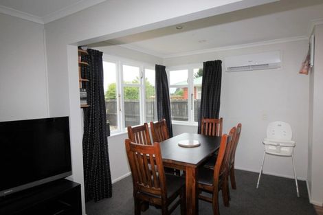 Photo of property in 28 Railway Road, Dunsandel, 7682