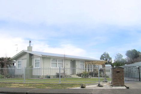 Photo of property in 57 Whitby Crescent, Flaxmere, Hastings, 4120