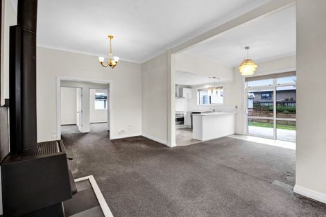 Photo of property in 35 Cordelia Street, Stratford, 4332