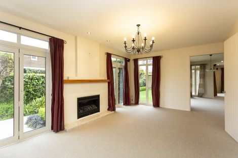 Photo of property in 25 Totara Street, Fendalton, Christchurch, 8041