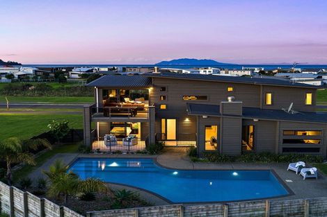 Photo of property in 72 Mangatawhiri Road, Omaha, Warkworth, 0986