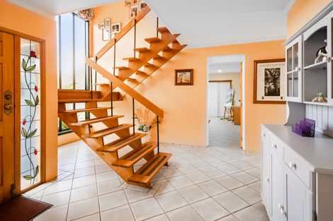 Photo of property in 23 Tanoa Place, Glendene, Auckland, 0602