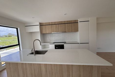 Photo of property in 25 Mataitai Road, Hobsonville, Auckland, 0618