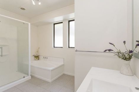 Photo of property in 121 Bowenvale Avenue, Cashmere, Christchurch, 8022