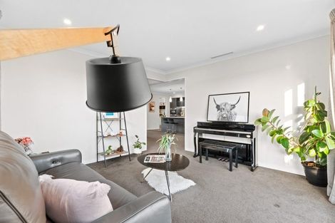 Photo of property in 55 Prestons Park Drive, Marshland, Christchurch, 8083