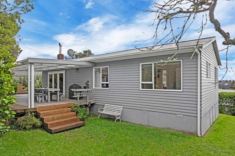 Photo of property in 107 Birkdale Road, Birkdale, Auckland, 0626