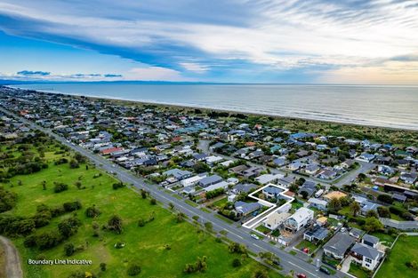 Photo of property in 399a Estuary Road, South New Brighton, Christchurch, 8062