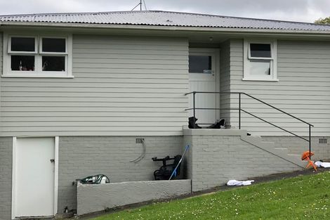 Photo of property in 12 Tracey Terrace, Te Atatu South, Auckland, 0602